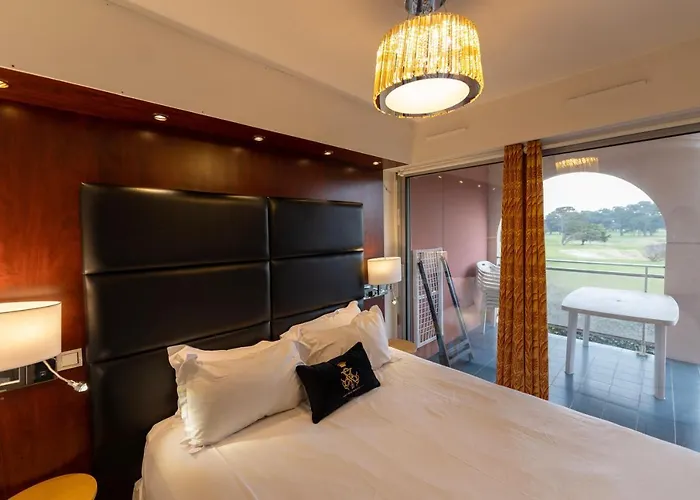 Apartahotel Et Golf 2*