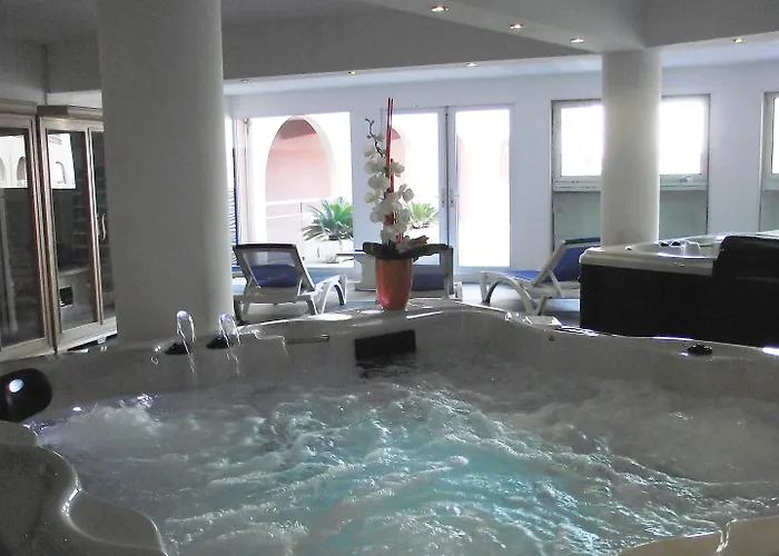 Et Golf Aparthotel 2*